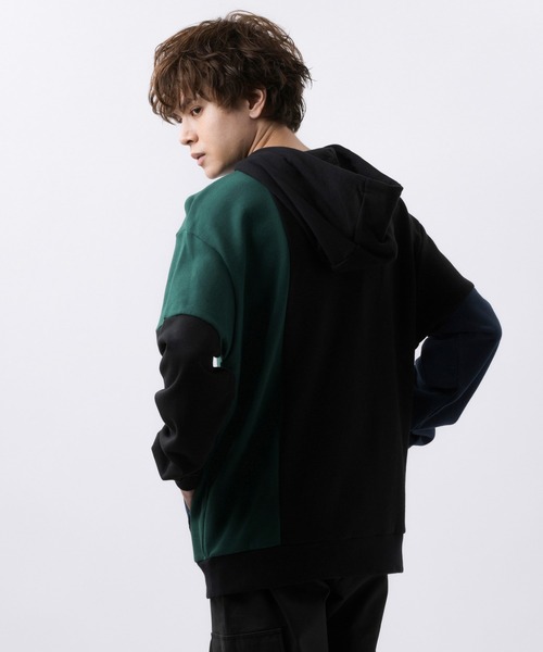 NEW BALANCE(ニューバランス)の「NB Athletics Higher Learning スウェットフーディー(パーカー・メンズ・ホワイト/ブルー系その他/バーガンディー/ブラック系その他・SMALL/MEDIUM/LARGE/X-LARGE/XX-LARGE)」の20枚目の写真