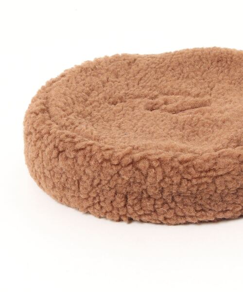 FILA(フィラ)の「【FILA/フィラ】筆記体刺繍 ボアフリース ラウンドショルダーバッグ(ショルダーバッグ・レディース・チャコールグレー/ベージュ/ブラウン/スモークピンク・FREE)」の6枚目の写真