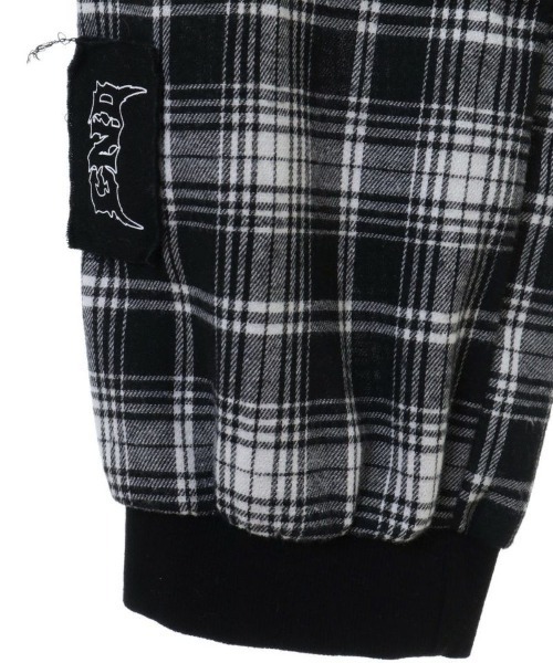 Candy Stripper（キャンディストリッパー）の「MISCHIEF SWITCHING パンツ（スウェットパンツ・レディース・ブラック/レッド/ブラック系その他・2）」の8枚目の写真