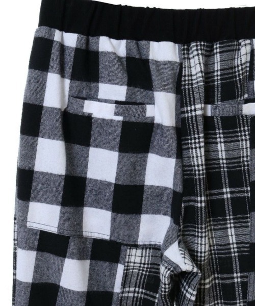 Candy Stripper（キャンディストリッパー）の「MISCHIEF SWITCHING パンツ（スウェットパンツ・レディース・ブラック/レッド/ブラック系その他・2）」の14枚目の写真