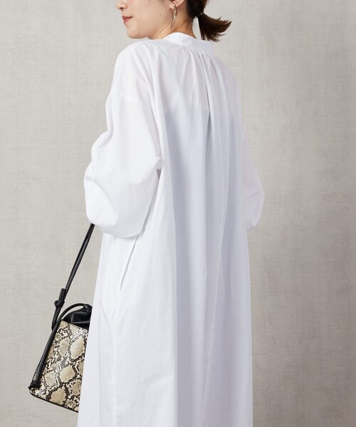 FREAK'S STORE（フリークスストア）の「【WEB限定】ボリュームシャツバルーンスリーブワンピース（シャツワンピース・レディース・ベージュ/グリーン/ホワイト/ブルー/ブラック/マジェンタ・MEDIUM/SMALL）」の9枚目の写真