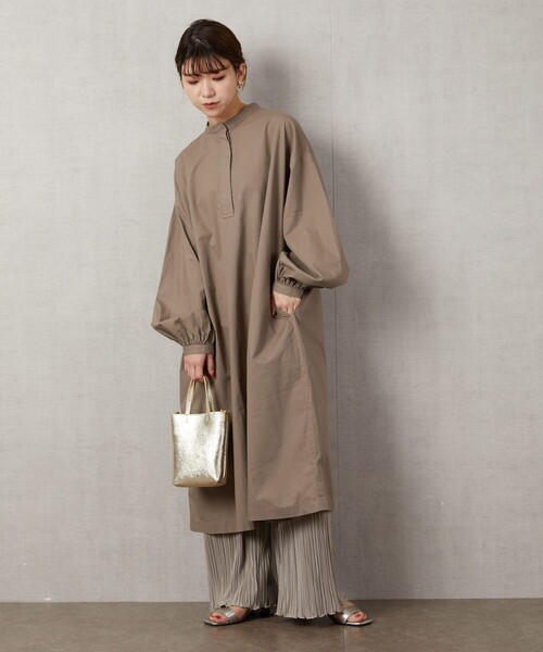 FREAK'S STORE（フリークスストア）の「【WEB限定】ボリュームシャツバルーンスリーブワンピース（シャツワンピース・レディース・ベージュ/グリーン/ホワイト/ブルー/ブラック/マジェンタ・MEDIUM/SMALL）」の17枚目の写真