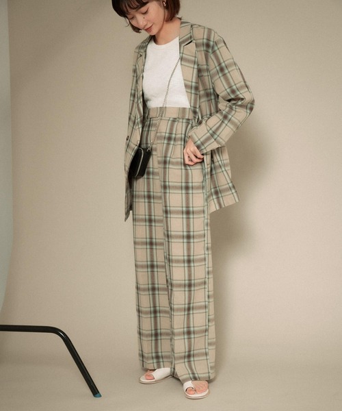 KBF（ケイビーエフ）の「リネンMIXチェックワイドパンツ（その他パンツ・レディース・チャコールグレー/ベージュ・ONE）」の15枚目の写真