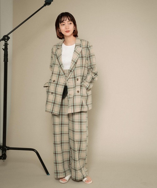 KBF（ケイビーエフ）の「リネンMIXチェックワイドパンツ（その他パンツ・レディース・チャコールグレー/ベージュ・ONE）」の19枚目の写真