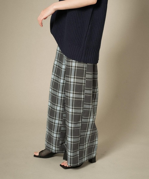 KBF（ケイビーエフ）の「リネンMIXチェックワイドパンツ（その他パンツ・レディース・チャコールグレー/ベージュ・ONE）」の11枚目の写真