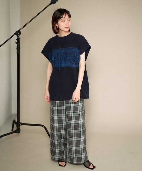 KBF（ケイビーエフ）の「リネンMIXチェックワイドパンツ（その他パンツ・レディース・チャコールグレー/ベージュ・ONE）」の8枚目の写真