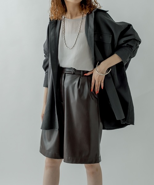 mystic（ミスティック）の「フェイクレザーハーフパンツ（その他パンツ・レディース・ブラック/ダークブラウン・FREE）」の17枚目の写真