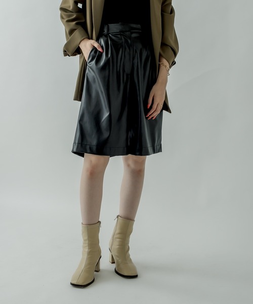 mystic（ミスティック）の「フェイクレザーハーフパンツ（その他パンツ・レディース・ブラック/ダークブラウン・FREE）」の20枚目の写真