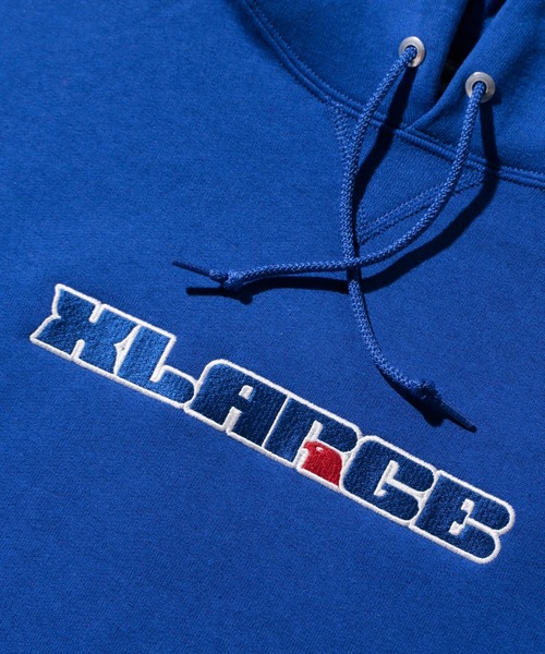 XLARGE（エクストララージ）の「XLARGE × RUSSELL PULLOVER HOODED SWEAT（パーカー・メンズ・ホワイト/ブラック/オレンジ/ブルー/アッシュ・S/M/L/XL）」の6枚目の写真