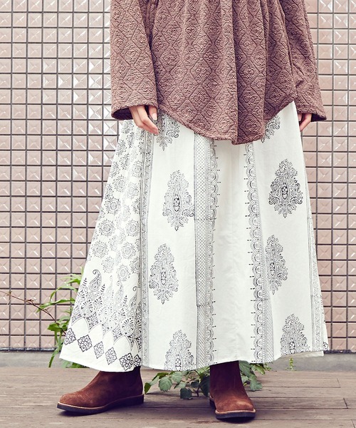 チャイハネ（チャイハネ）の「【チャイハネ】ブロックプリント ビブレスカート（スカート・レディース・ホワイト/ブラウン/ブラック・FREE）」の2枚目の写真