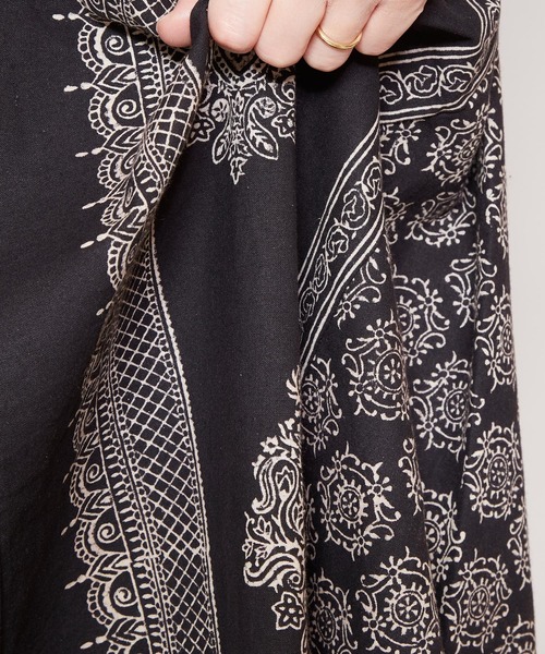 チャイハネ（チャイハネ）の「【チャイハネ】ブロックプリント ビブレスカート（スカート・レディース・ホワイト/ブラウン/ブラック・FREE）」の10枚目の写真