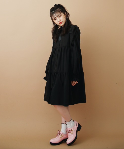 PINKHUNT(ピンクハント)の「PINKHUNT Cuugalコラボ リボンエナメルローファー 5914K #IG(ローファー・キッズ・ブラック/ベビーピンク・M/S/L)」の13枚目の写真