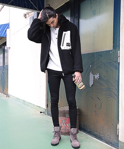 RATTLE TRAP（ラトルトラップ）の「フーデッドボアブルゾン（ブルゾン・メンズ・ブラック×ホワイト/ブラック×ブラック・LL/M/L）」の3枚目の写真