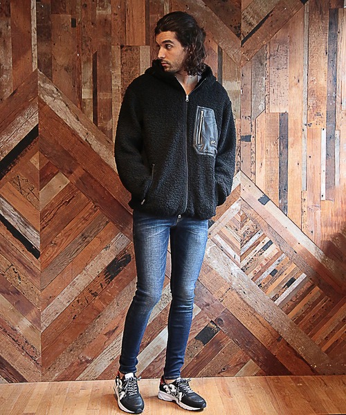 RATTLE TRAP（ラトルトラップ）の「フーデッドボアブルゾン（ブルゾン・メンズ・ブラック×ホワイト/ブラック×ブラック・LL/M/L）」の6枚目の写真