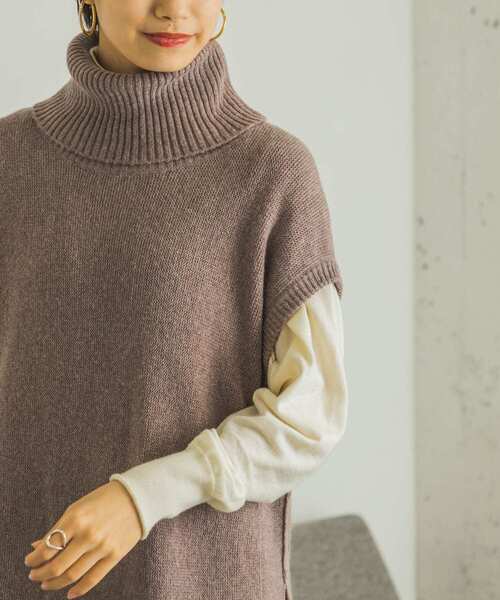 URBAN RESEARCH（アーバンリサーチ）の「タートルネックロングニットベスト（ワンピース・レディース・ネイビー/グレー系その他・FREE）」の22枚目の写真