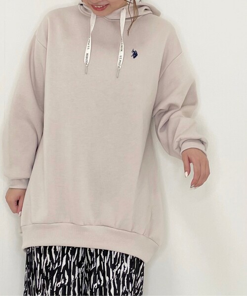 SHOO・LA・RUE(シューラルー)の「◆【U.S. POLO ASSN.】裏起毛パーカー(パーカー・レディース・ライトブルー/ブラック/オフホワイト・00)」の2枚目の写真