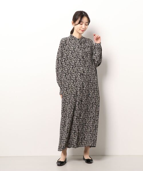 Lugnoncure（ルノンキュール）の「枝葉柄前開きワンピース（ワンピース・レディース・ブラック/イエロー/ブルー・ﾌﾘ-）」の6枚目の写真