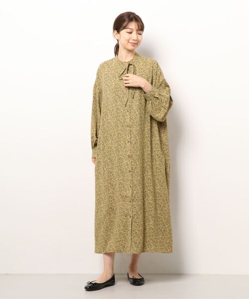 Lugnoncure（ルノンキュール）の「枝葉柄前開きワンピース（ワンピース・レディース・ブラック/イエロー/ブルー・ﾌﾘ-）」の8枚目の写真