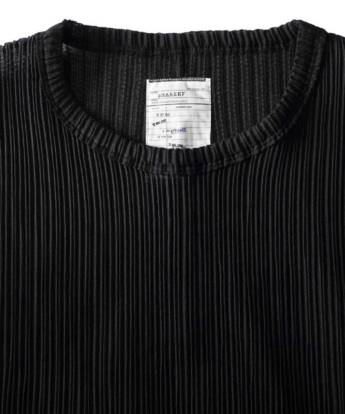 SHAREEF（シャリーフ）の「PLEATS DOLMAN S/S T（Tシャツ/カットソー・メンズ・ブラック/グリーン/ストライプ・1/2/3）」の5枚目の写真