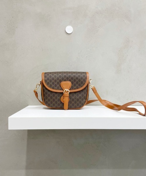 PairPair（ペアペア）の「モノグラムショルダーバッグ（ショルダーバッグ・レディース・ダークブラウン・FREE）」の3枚目の写真