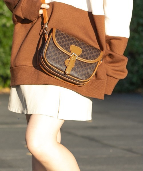 PairPair（ペアペア）の「モノグラムショルダーバッグ（ショルダーバッグ・レディース・ダークブラウン・FREE）」の4枚目の写真