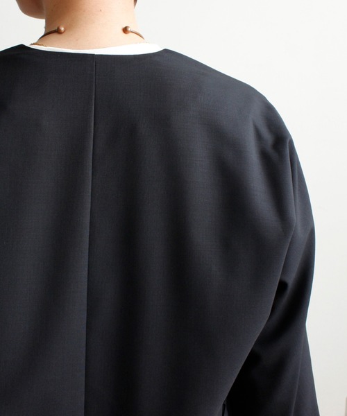 Ebonyivory（エボニーアイボリー）の「▲T/Wハイツイストストレッチプリーツコラージュジャケット（ノーカラージャケット・レディース・ブラック・FREE）」の17枚目の写真