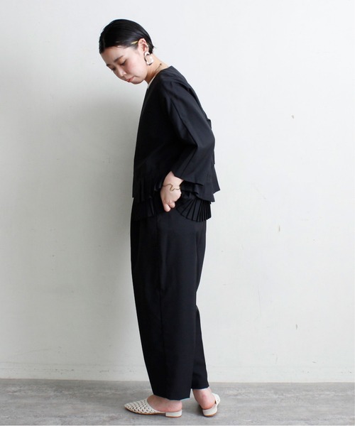 Ebonyivory（エボニーアイボリー）の「▲T/Wハイツイストストレッチプリーツコラージュジャケット（ノーカラージャケット・レディース・ブラック・FREE）」の10枚目の写真