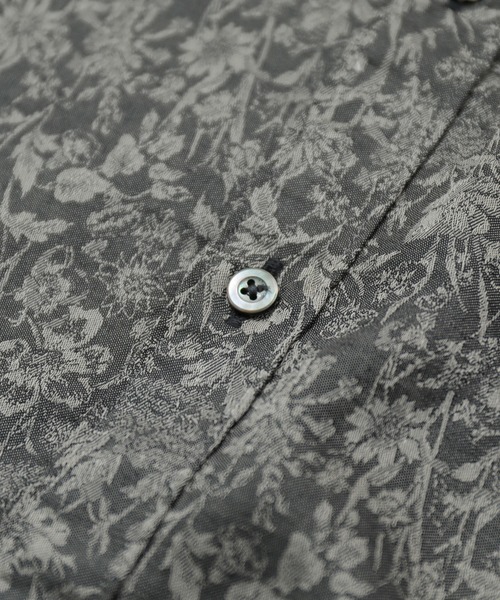MEN'S BIGI（メンズビギ）の「＜LIBERTY(リバティ)＞バロック調フラワージャガードシャツ　made in japan（シャツ/ブラウス・メンズ・ブラック/ネイビー/グレー・01/02/03/04）」の13枚目の写真