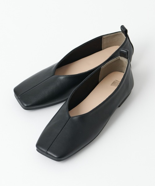 COLONY 2139(コロニートゥーワンスリーナイン)の「【マカロンFoot】ローヒールスクエアパンプス(パンプス・レディース・ブラック/アイボリー・22.5cm/23.5cm/24.5cm)」の3枚目の写真