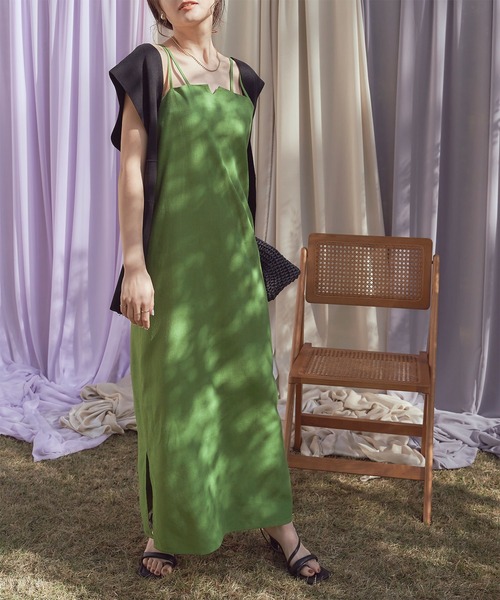 titivate（ティティベイト）の「リネン混ダブルストラップワンピース（ワンピース・レディース・ブラウン/グリーン/ブラック/ナチュラル・M/L/S）」の4枚目の写真