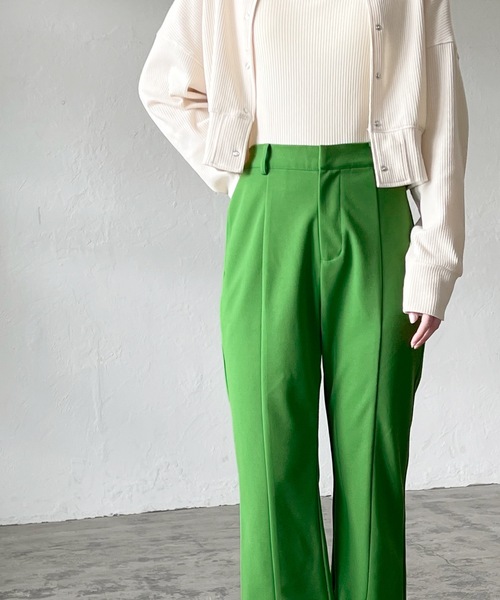 LIAN（リアン）の「ストレッチカラーフレアパンツ（その他パンツ・レディース・ブラック/レッド/ブルー/グリーン・SMALL/MEDIUM）」の9枚目の写真