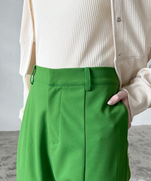 LIAN（リアン）の「ストレッチカラーフレアパンツ（その他パンツ・レディース・ブラック/レッド/ブルー/グリーン・SMALL/MEDIUM）」の10枚目の写真