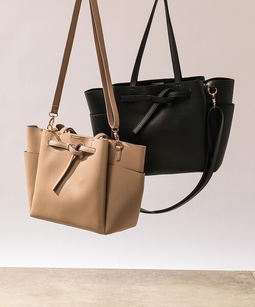 SOUP(スープ)の「◆ベルテッドA4トートバッグ(トートバッグ・レディース・ブラック/サンドベージュ・00)」の3枚目の写真