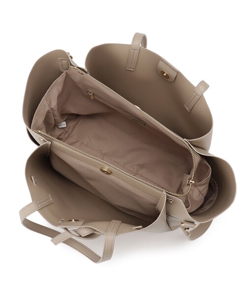 SOUP(スープ)の「◆ベルテッドA4トートバッグ(トートバッグ・レディース・ブラック/サンドベージュ・00)」の8枚目の写真