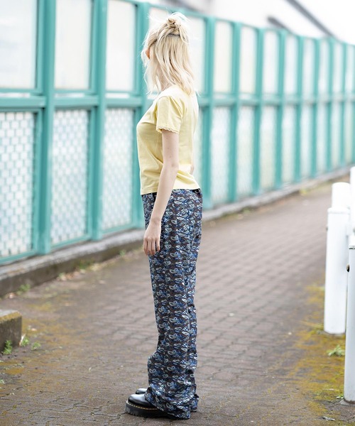 X-girl（エックスガール）の「LACE S/S BABY TEE（Tシャツ/カットソー・レディース・ブラック/イエロー/ライトブルー・M/S）」の18枚目の写真