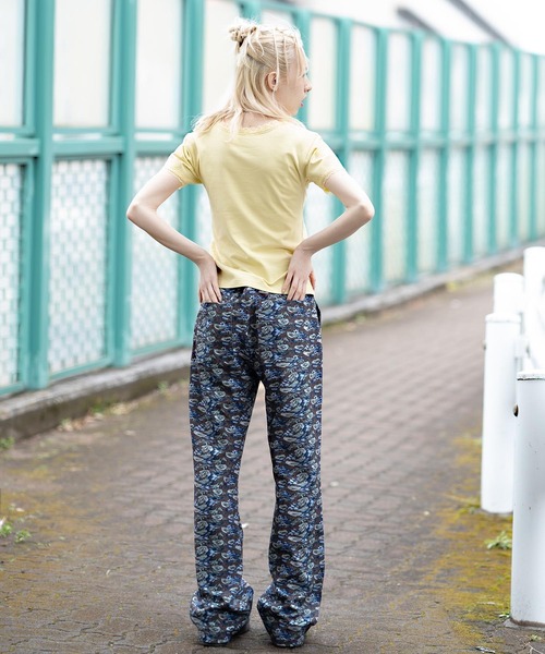 X-girl（エックスガール）の「LACE S/S BABY TEE（Tシャツ/カットソー・レディース・ブラック/イエロー/ライトブルー・M/S）」の17枚目の写真