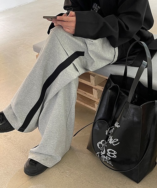 MASONPRINCE(メイソンプリンス)の「【MASONPRINCE】Cargo design sweatpants XXK4115(スウェットパンツ・メンズ・グレー/グリーン/ブラック・S/L/M)」の4枚目の写真