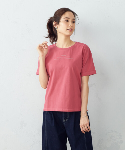 COMME CA ISM(コムサイズム)の「ロゴ プリントTシャツ(Tシャツ/カットソー・レディース・ホワイト/ベージュ/チャコール/パープル系・SMALL/MEDIUM/LARGE)」の4枚目の写真