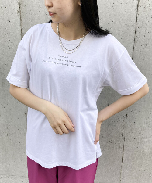 COMME CA ISM(コムサイズム)の「ロゴ プリントTシャツ(Tシャツ/カットソー・レディース・ホワイト/ベージュ/チャコール/パープル系・SMALL/MEDIUM/LARGE)」の1枚目の写真