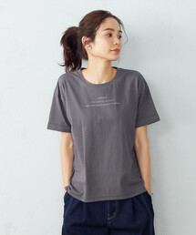 ロゴ プリントTシャツ