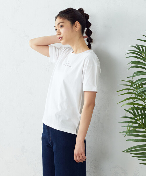 COMME CA ISM(コムサイズム)の「ロゴ プリントTシャツ(Tシャツ/カットソー・レディース・ホワイト/ベージュ/チャコール/パープル系・SMALL/MEDIUM/LARGE)」の6枚目の写真