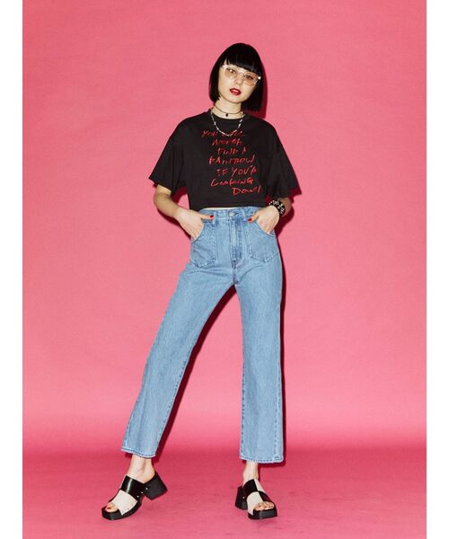 jouetie(ジュエティ)の「バックZIPフレアデニム(デニムパンツ・レディース・ライトブルー/ブラック・SMALL/MEDIUM)」の3枚目の写真