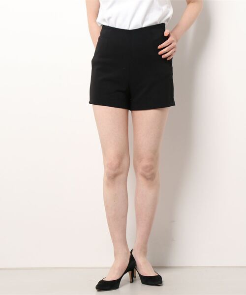 urge：（アージコロン ）の「【URGE：】ハイウエスト ベーシック ショートパンツ（その他パンツ・レディース・ブラック・MEDIUM/X-LARGE/LARGE/SMALL）」の7枚目の写真