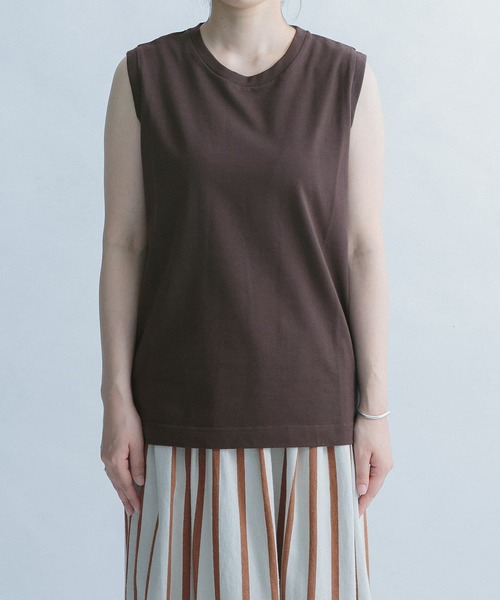 FORK&SPOON(フォークアンドスプーン)の「FORK&SPOON オーガニックコットンノースリーブTシャツ(Tシャツ/カットソー・レディース・オフホワイト/ブラウン/グリーン系その他/ブラック・ONE)」の4枚目の写真