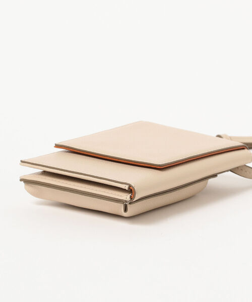 B:MING by BEAMS（ビーミングバイビームス）の「Casselini / ウォレット ポーチ（ポーチ・レディース・ブラック/カーキ/ホワイト系その他5・ONE SIZE）」の6枚目の写真