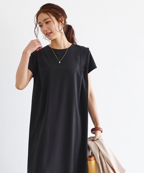 ショルダータックワンピース