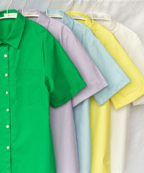me+em select（ミームセレクト）の「【 ５色展開 】半袖ロールアップカラーコットンシャツ（シャツ/ブラウス・レディース・ホワイト/ライトブルー/パープル/グリーン/ライトイエロー・FREE）」の3枚目の写真