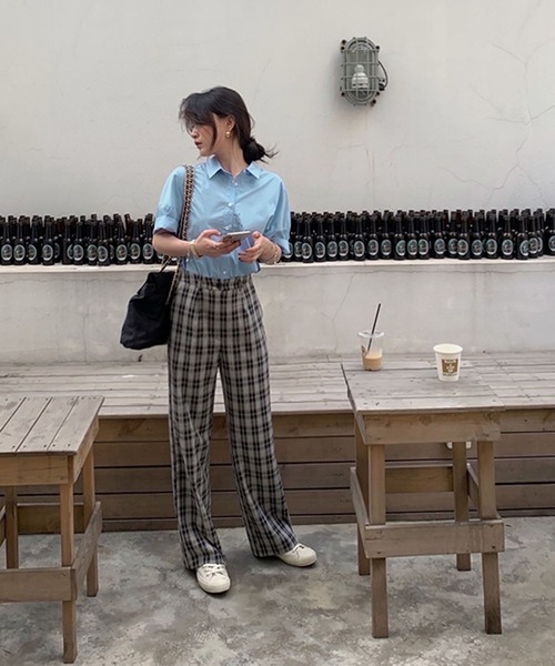 me+em select（ミームセレクト）の「【 ５色展開 】半袖ロールアップカラーコットンシャツ（シャツ/ブラウス・レディース・ホワイト/ライトブルー/パープル/グリーン/ライトイエロー・FREE）」の14枚目の写真