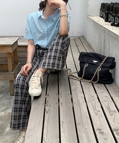 me+em select（ミームセレクト）の「【 ５色展開 】半袖ロールアップカラーコットンシャツ（シャツ/ブラウス・レディース・ホワイト/ライトブルー/パープル/グリーン/ライトイエロー・FREE）」の9枚目の写真