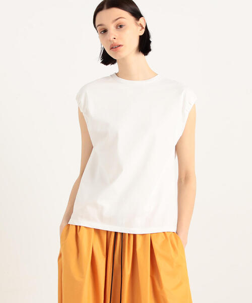 TOMORROWLAND （トゥモローランド）の「コンパクトコットン キャップスリーブプルオーバー（Tシャツ/カットソー・レディース・ホワイト/ブラック系その他/ブルー系その他3/チャコールグレー・S）」の7枚目の写真